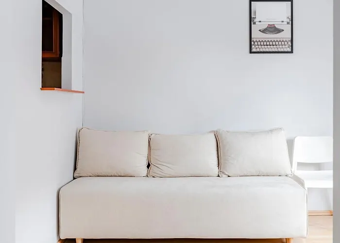 Grzybowska Str Center شقة *